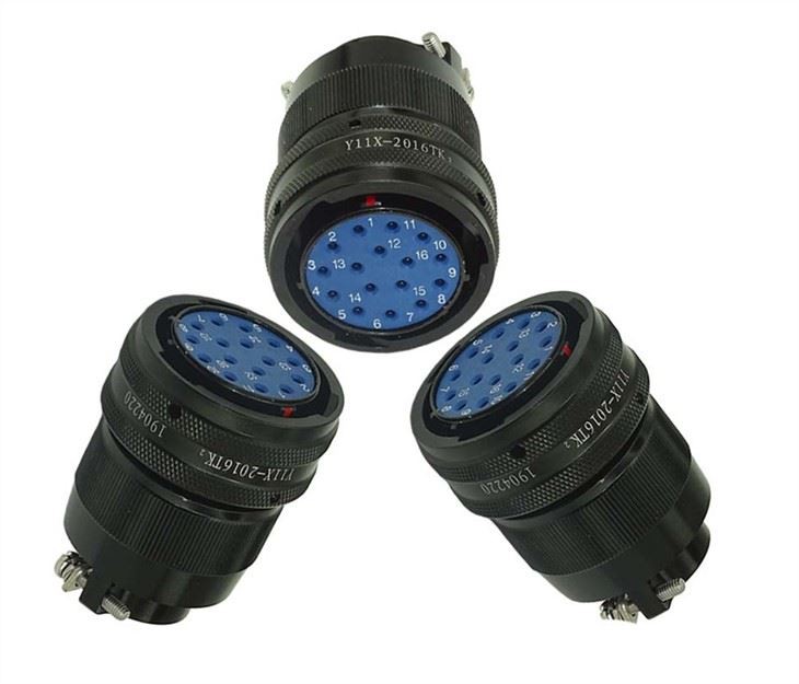 大電流自動車ポゴピンコネクタ