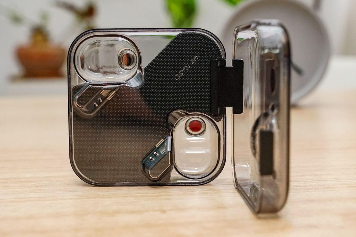 ナッシングイヤー(1)イヤホン紹介